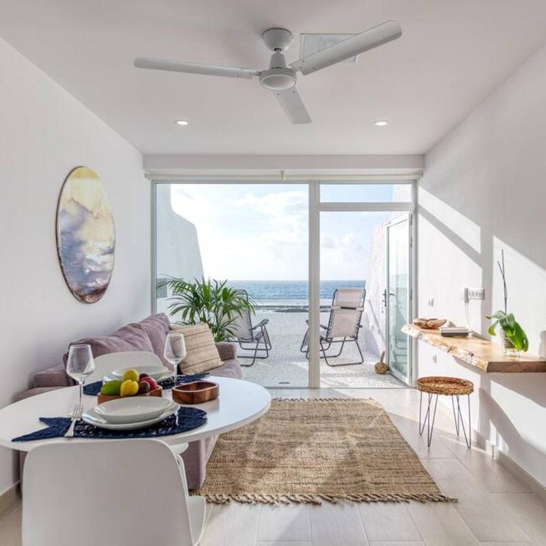 Beachfront Apt with Open Terrace in Las Canteras - Apartamento - 14