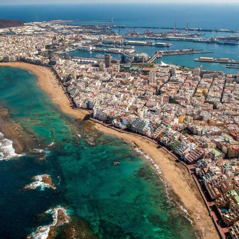 Beachfront Apt with Open Terrace in Las Canteras - Apartamento - 20