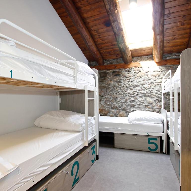 Mountain Hostel Tarter - Einzelbett im Schlafsaal mit 5 Betten - 7