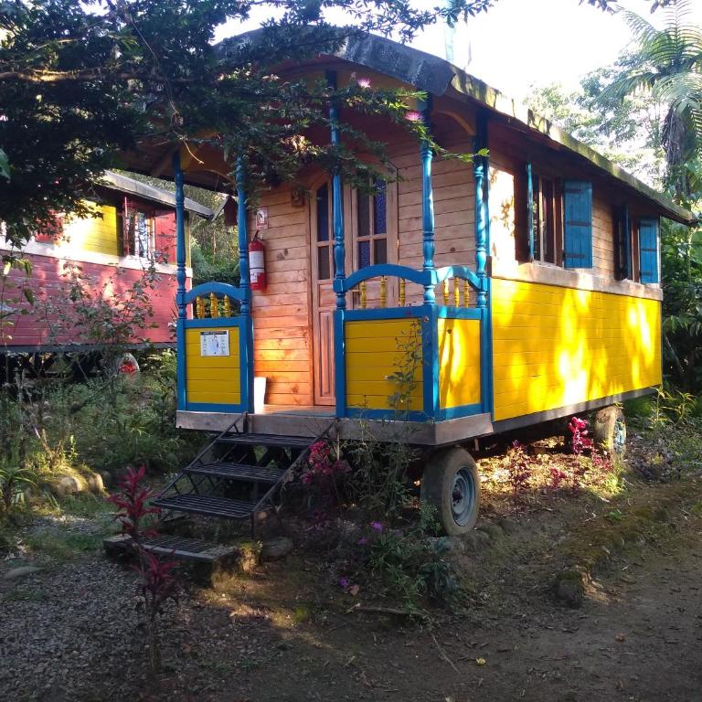 Hosteria La Roulotte - Mindo - Casa Móvil - 3