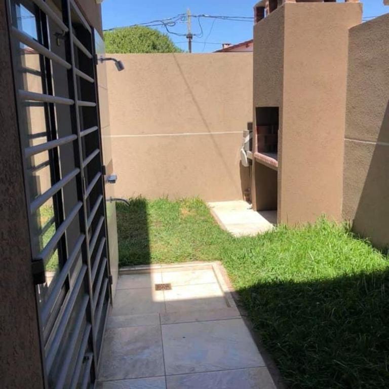 Dúplex de categoría a una cuadra de la playa - Casa de 3 dormitorios - 11