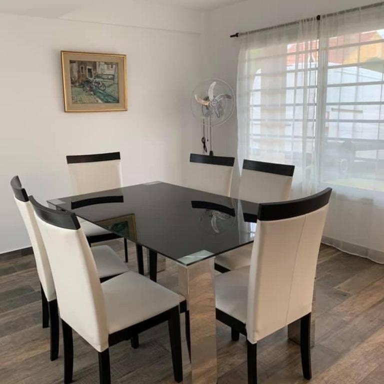 Dúplex de categoría a una cuadra de la playa - Casa de 3 dormitorios - 8