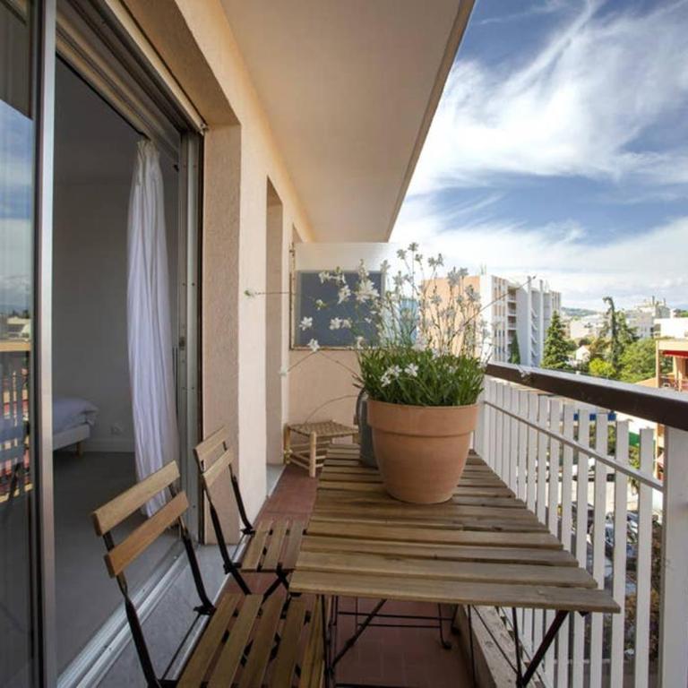 Juan les pins, près de la plage - Appartement 1 Chambre - 9