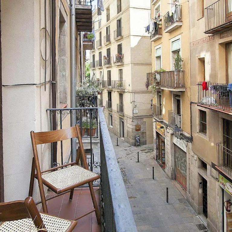 Central Borne close to the beach and las Ramblas - Apartamento - 4