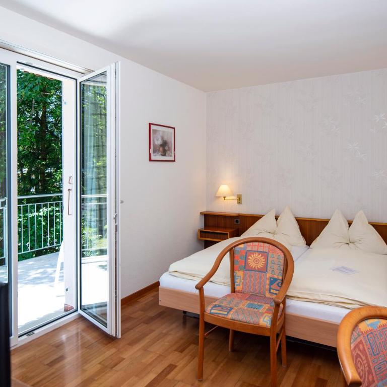 Hotel Berghaus - Standard Doppel- oder Zweibettzimmer - 5
