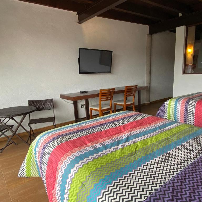 Hotel Santa Rosa - Superior Double Room with Two Double Beds - 15