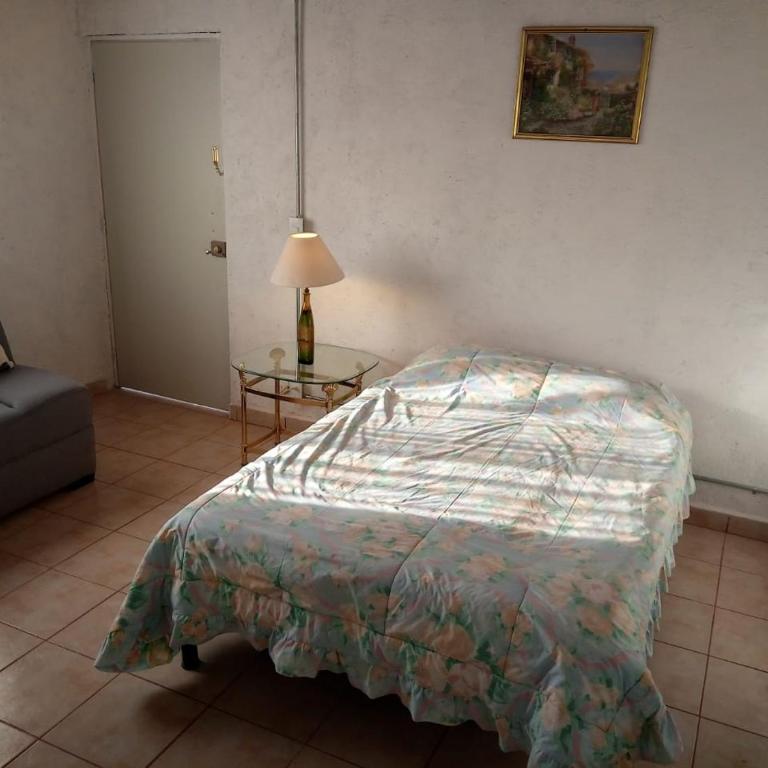 Casa de Irma para visitar la ciudad o de negocios - Standard Double Room - 4