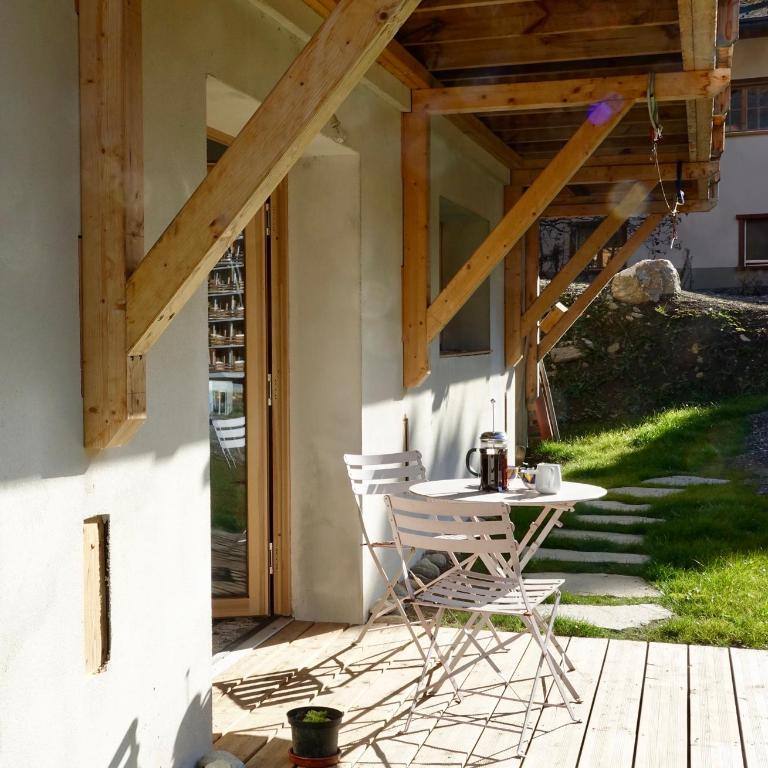Chalet PapaGna Apartment - Apartment mit Blick auf die Berge - 1