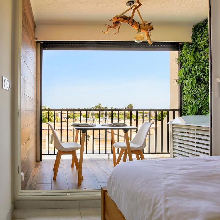 Joli appartement village naturiste - One-Bedroom Apartment - 2