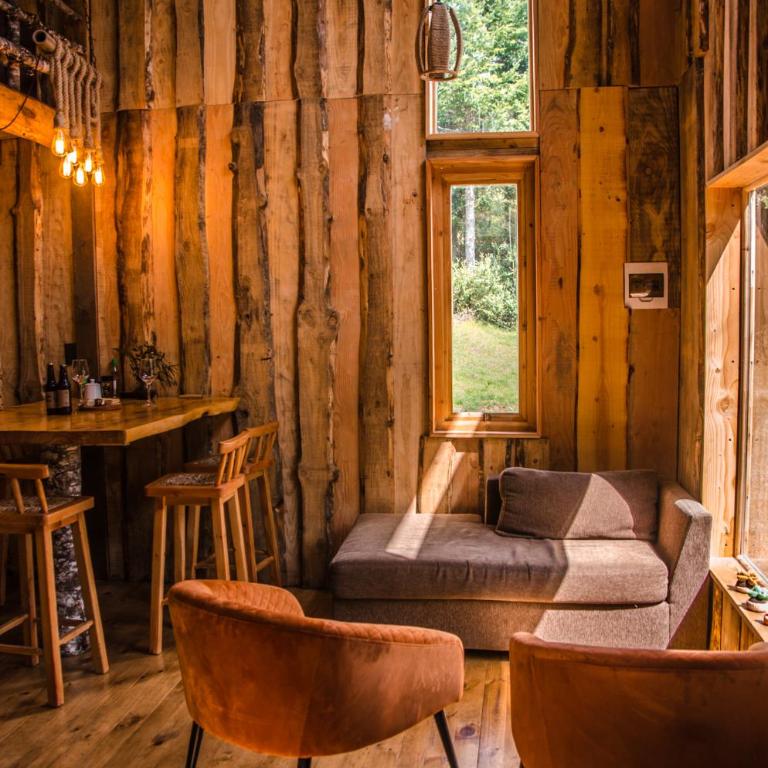 Proyecto COYAM, cabañas lofts, tinas privadas, sendero por el bosque - Casa de 2 dormitorios - 4