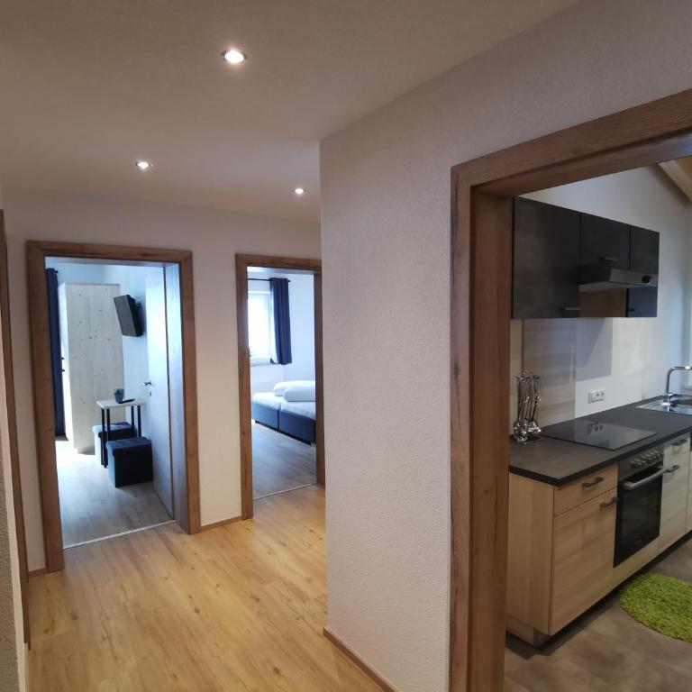 Apart Bergglück - Apartment mit Balkon - 4
