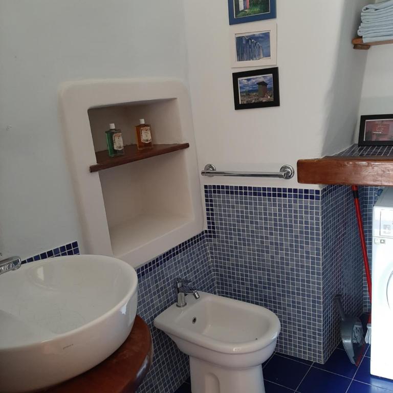 Guesthouse Contrada Bolla - Camera Matrimoniale/Doppia con Letti Singoli con Bagno Privato - 12
