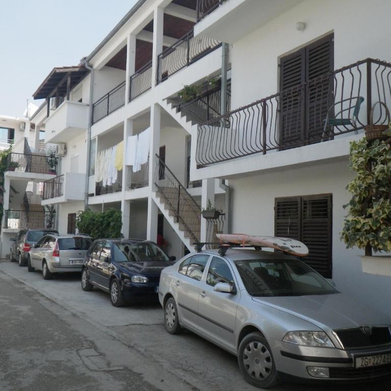 Apartments Marniković - One-Bedroom Apartment with Balcony - 12