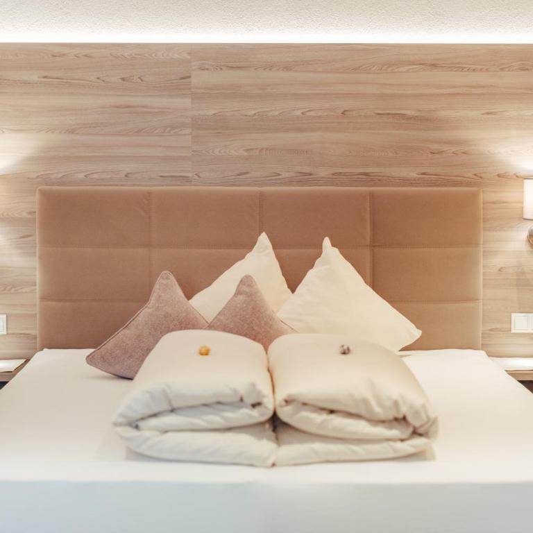 Hotel St-Leonhard - Superior Doppelzimmer - 8