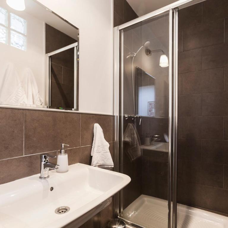 Be Barcelona Plaza Catalunya - Superior Four-Bedroom Apartment - Balmes, 12 - 23
