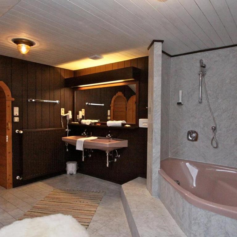 Hotel Schlosswirt - Junior Suite (2 Erwachsene) - 1