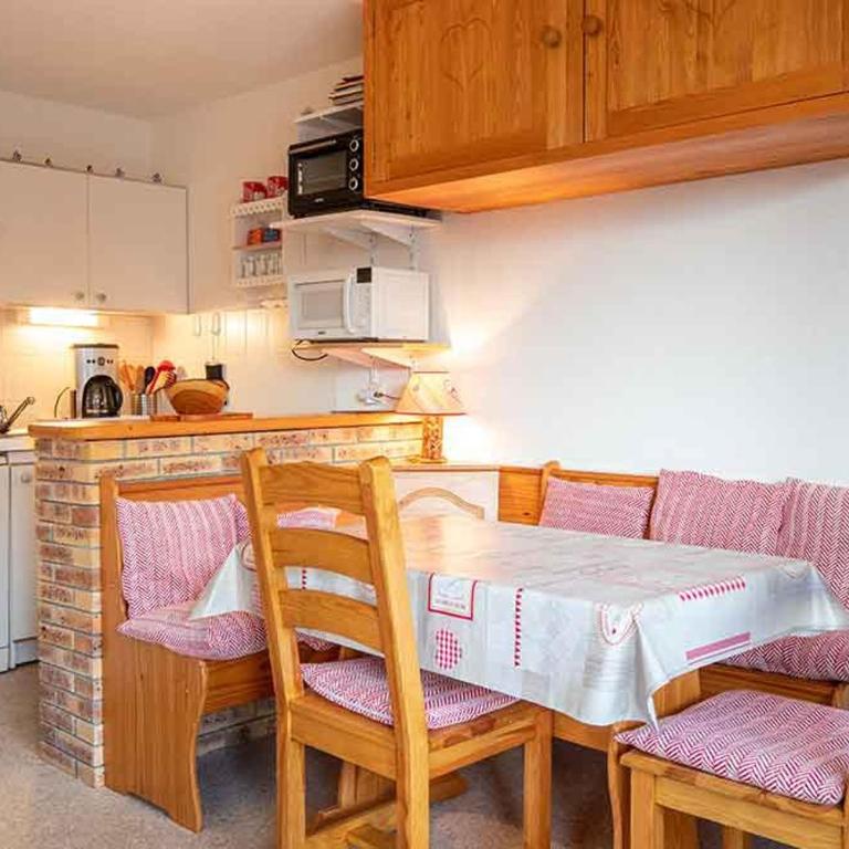 VALFREJUS appartement 2 pièces 35m2, au pied des pistes avec balcon - Appartement 1 Chambre - 3