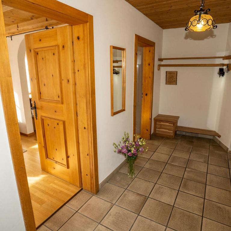 Chasa Nogler - Ferienwohnung - Apartment mit 3 Schlafzimmern - 14