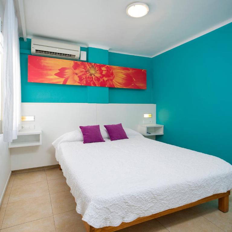 Hostal Costa Blanca - Habitación Doble - 1 o 2 camas - 2