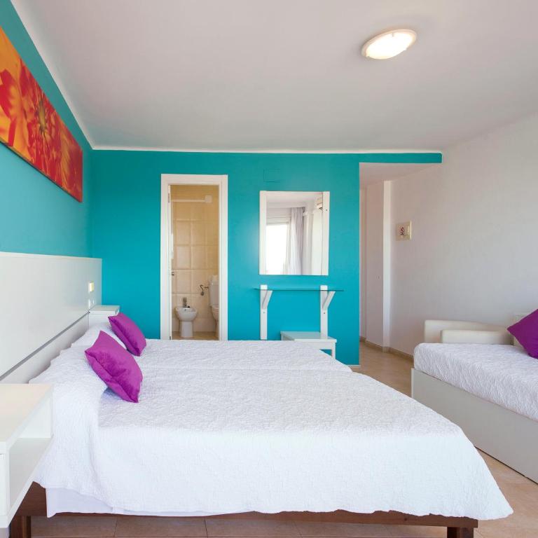 Hostal Costa Blanca - Habitación Triple - 4