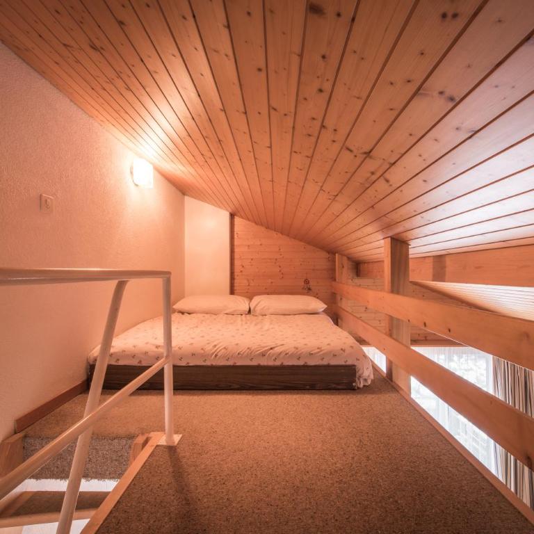 Central Wengen Wonderland: Mezzanine Studio for 4 - Apartment mit 1 Schlafzimmer - 10