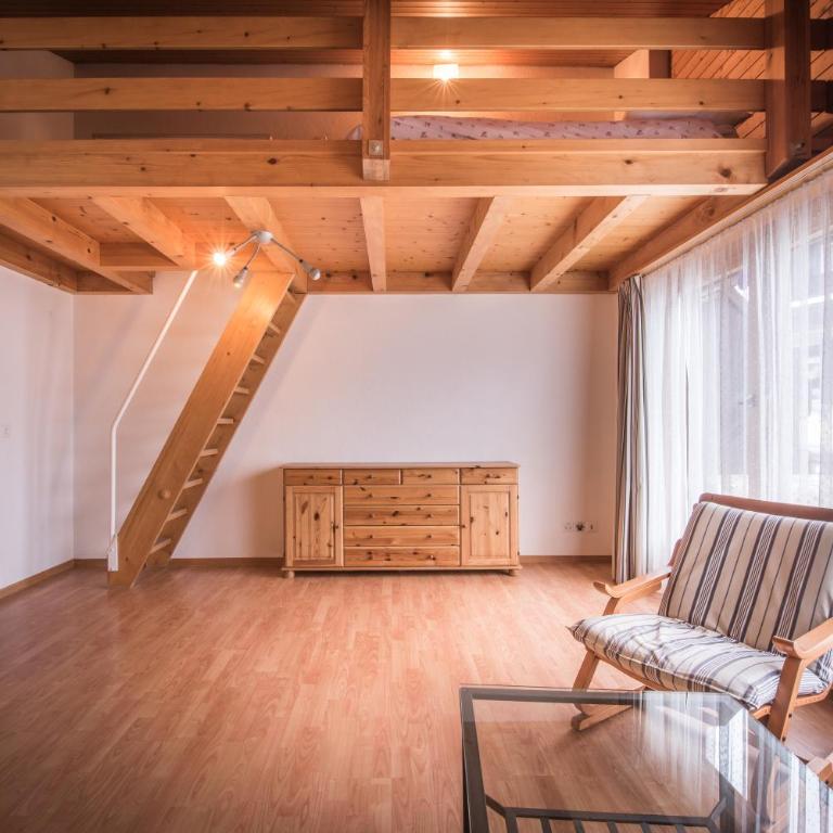 Central Wengen Wonderland: Mezzanine Studio for 4 - Apartment mit 1 Schlafzimmer - 7