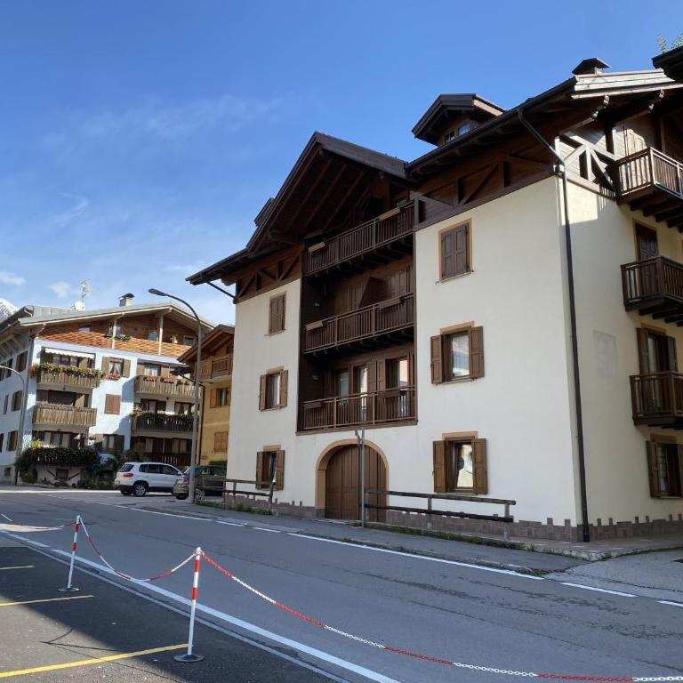 032 Mansarda Pinzolo - Appartamento con 2 Camere da Letto - 27
