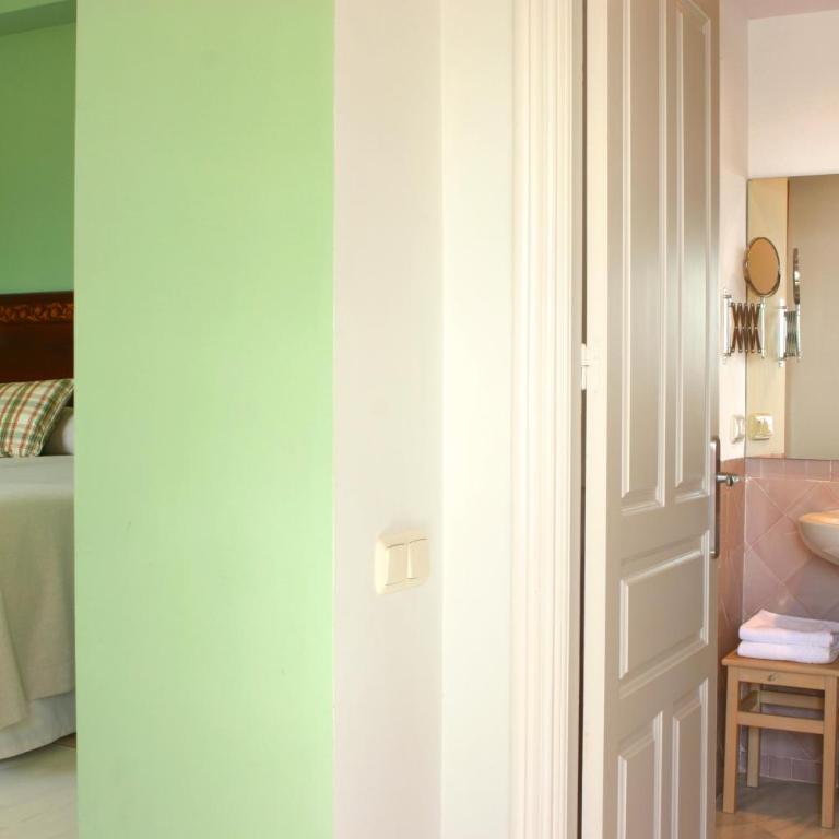 Carmen de la Alcubilla del Caracol - Double Room with Terrace or Balcony - 10