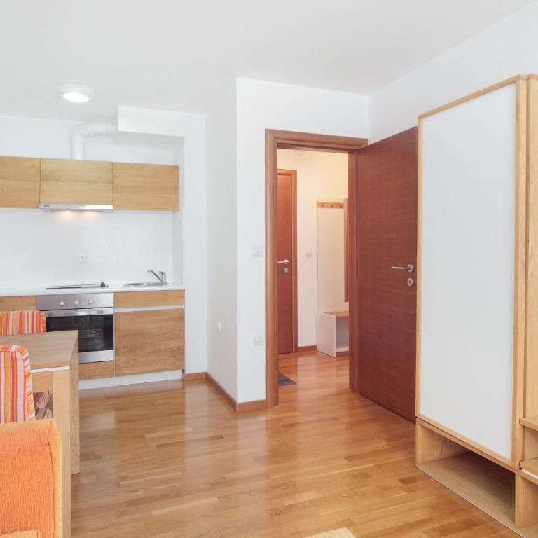 Vila Bjanka - One-Bedroom Apartment - 4