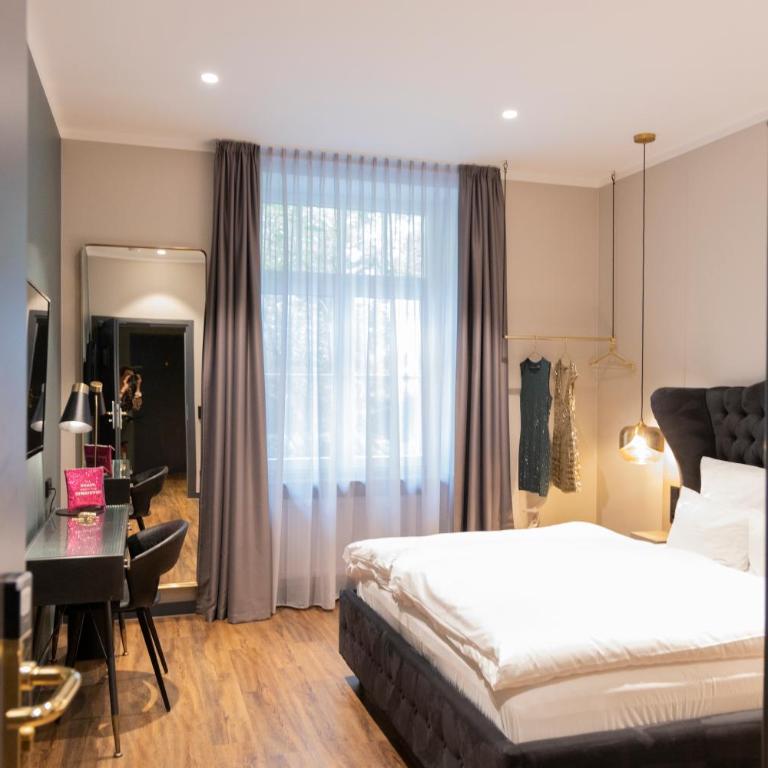 Munich Rooms Hotel - Zimmer mit Queensize-Bett - 34