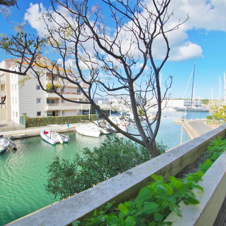 Superbe T2 au calme avec balcon sur la marina - 10 - Appartement 1 Chambre - 7