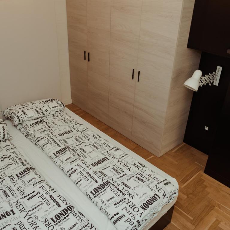 Opera 1 - One-Bedroom Apartment - 14