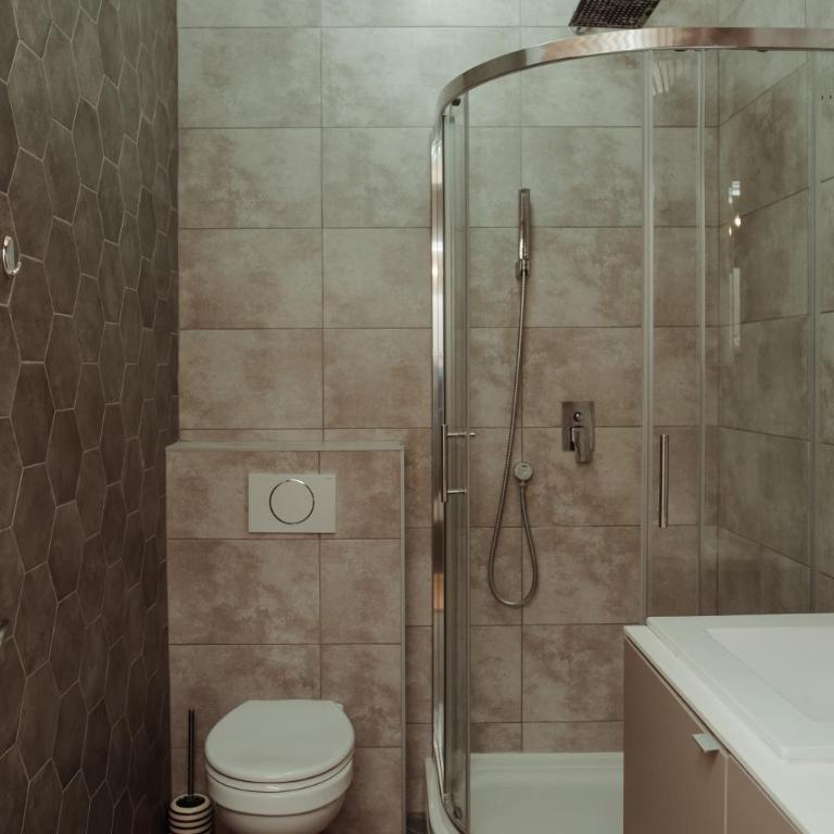 Opera 1 - One-Bedroom Apartment - 9