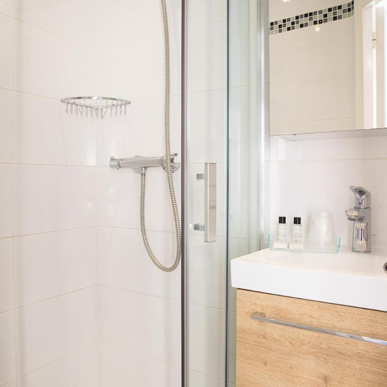 Hotel De L'Horloge - Studio Double Supérieur - 9