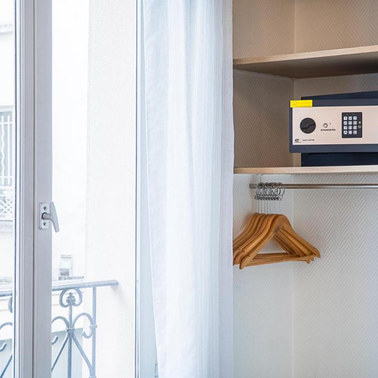 Hotel De L'Horloge - Studio Double Supérieur - 17
