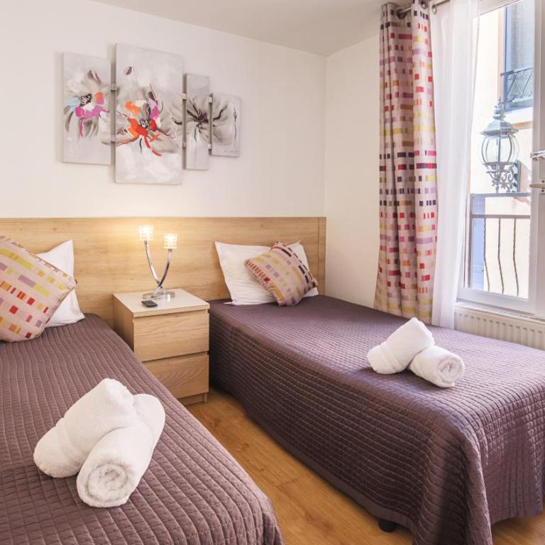 Hotel De L'Horloge - Studio Lits Jumeaux Supérieur - 12