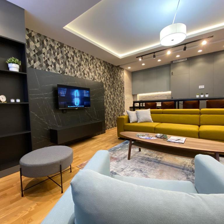 Stone Lux Apartman - One-Bedroom Apartment - 2
