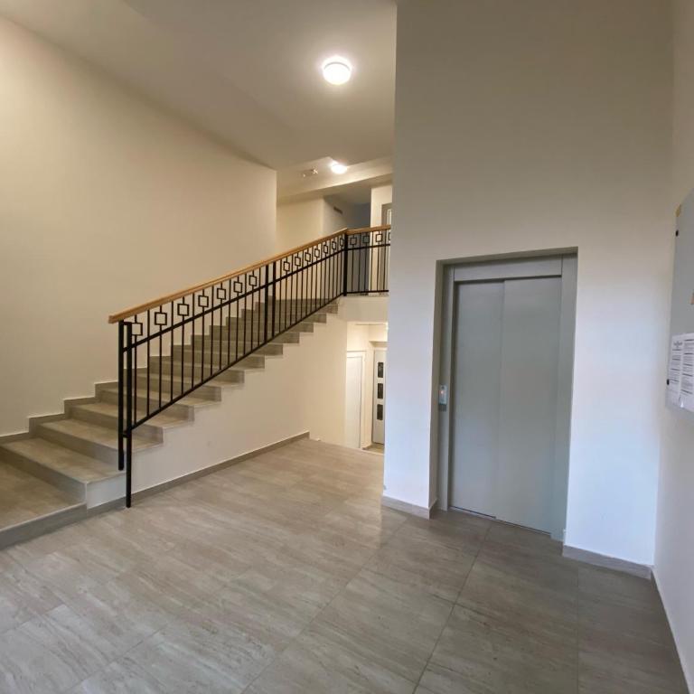 Stone Lux Apartman - One-Bedroom Apartment - 26