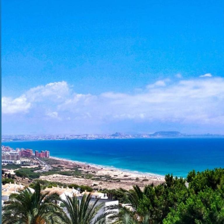 Sea view holiday apartment near Alicante - Apartamento de 3 dormitorios - 2