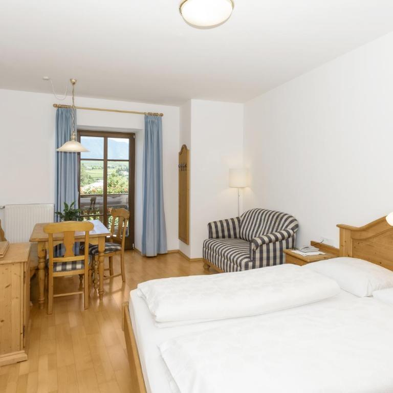 Appartements Eppanerhof - Camera Matrimoniale Deluxe con Balcone - 1