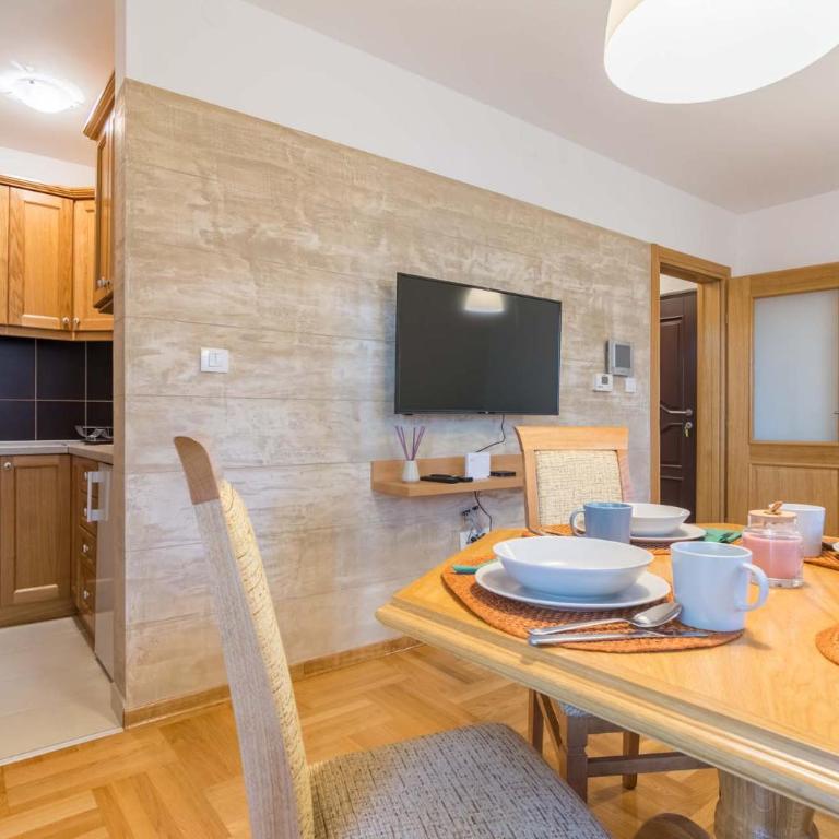 O5 Zlatibor - One-Bedroom Apartment - 1