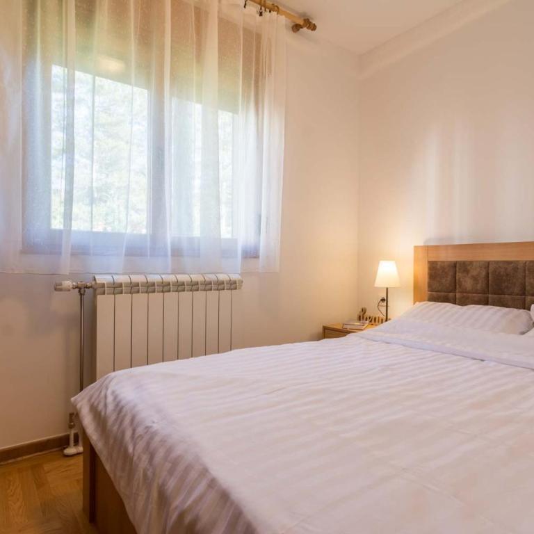 O5 Zlatibor - One-Bedroom Apartment - 11