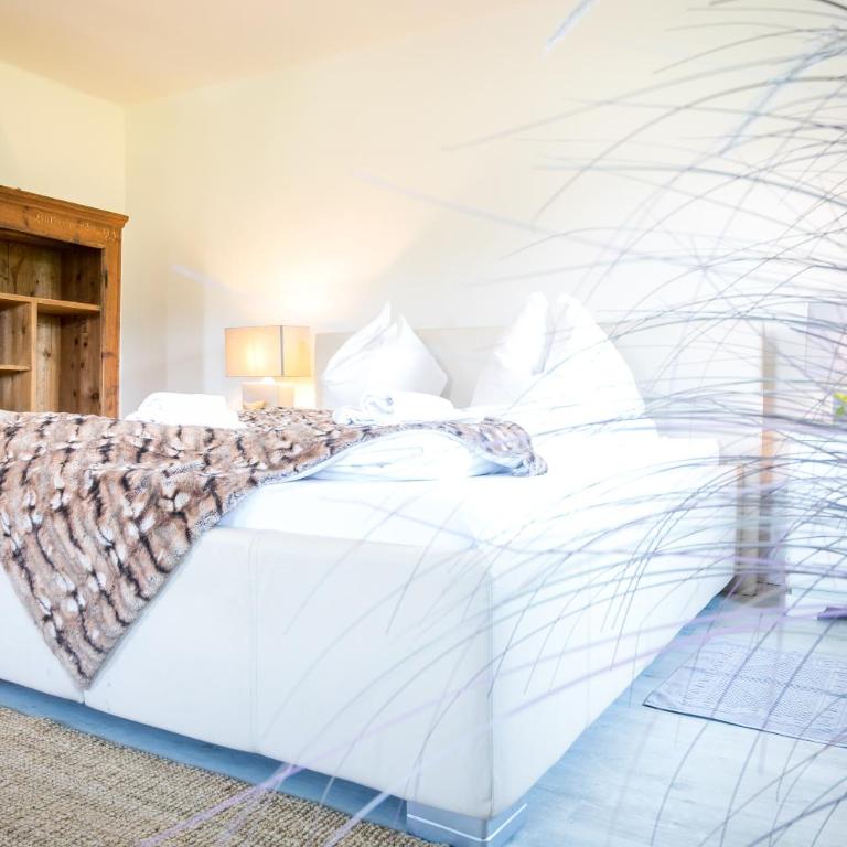 Chalet Wiesengut all famous ski areas around us, 10 min to salzburg, mountainview - Haus mit 5 Schlafzimmern - 32