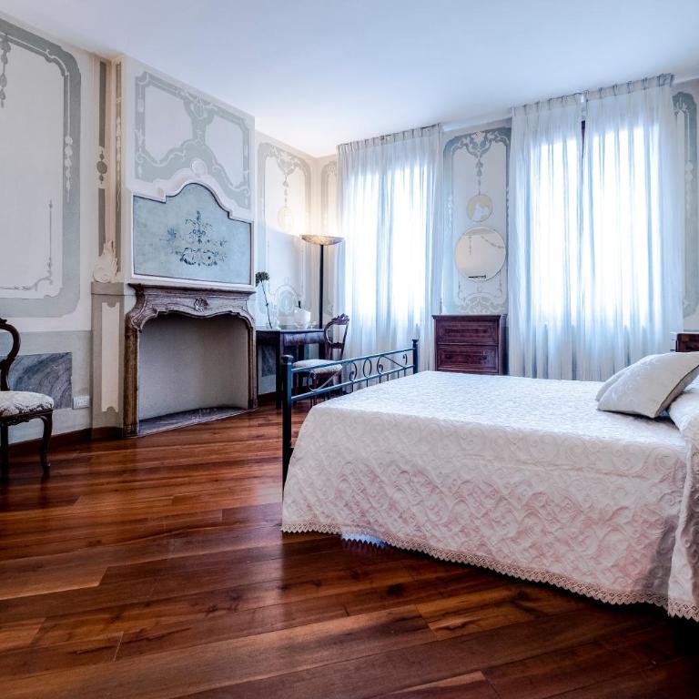 Corte dei Miracoli - Camera Matrimoniale con Bagno Privato Esterno - 11