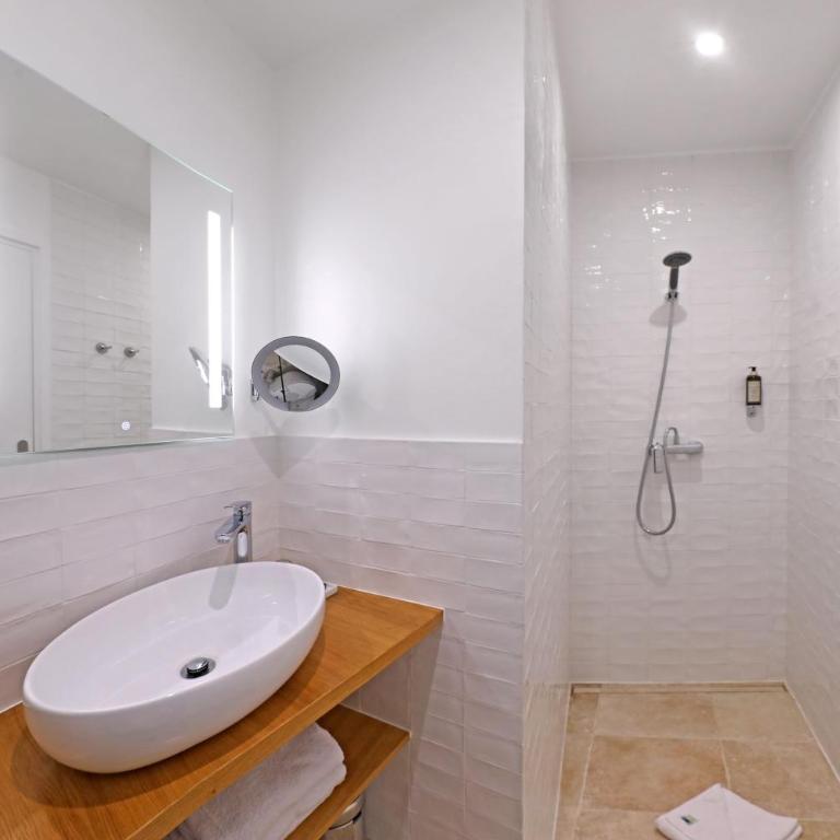 Hôtel Louvre Richelieu - Comfort Triple Room - 3