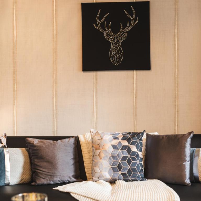 Central & Elegant Apartments,partially with Fireplace, by Zermatt Rental - Deluxe Apartment - 10