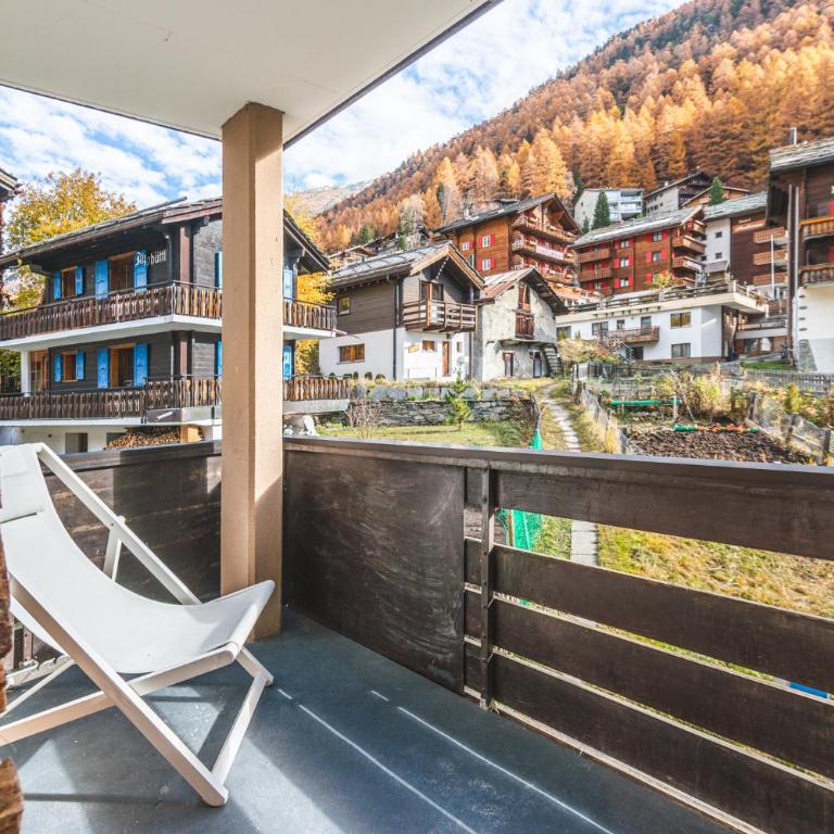 Central & Elegant Apartments,partially with Fireplace, by Zermatt Rental - Deluxe Apartment - 5