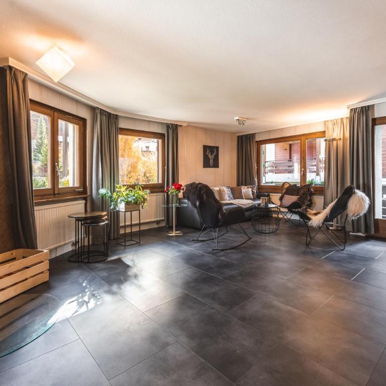 Central & Elegant Apartments,partially with Fireplace, by Zermatt Rental - Deluxe Apartment - 8