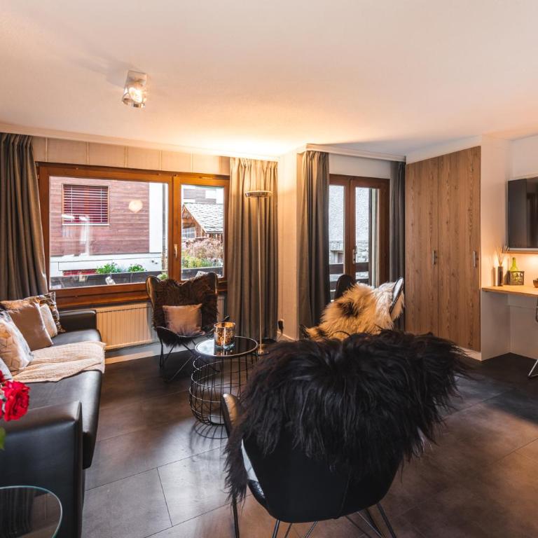 Central & Elegant Apartments,partially with Fireplace, by Zermatt Rental - Deluxe Apartment - 9