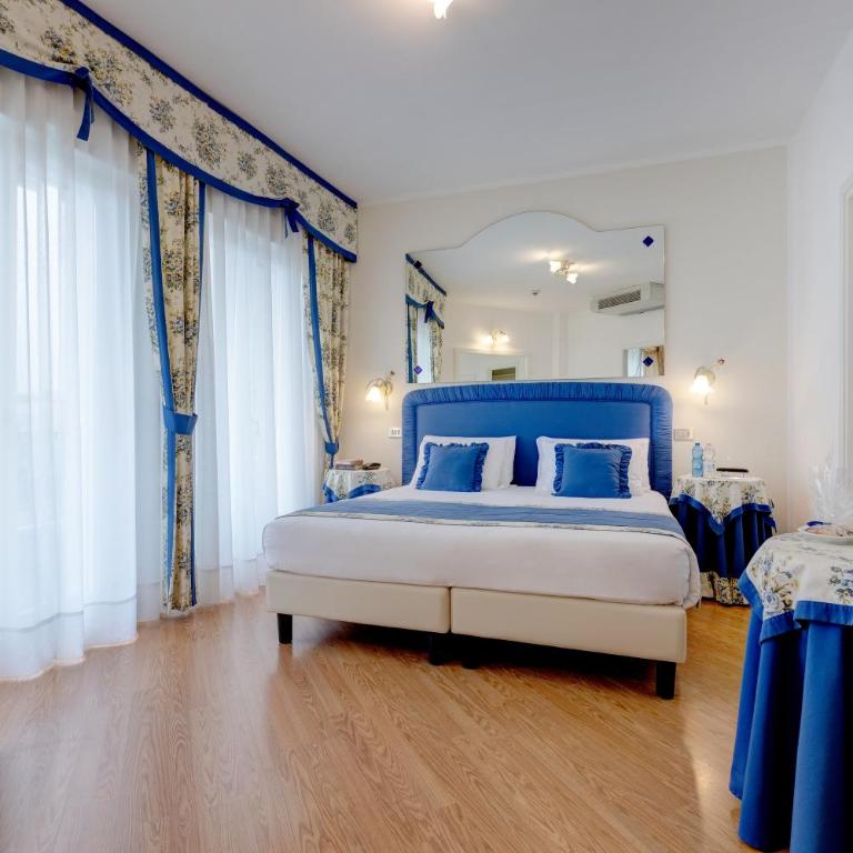 Hotel Cavalieri Palace & Suites - Camera Matrimoniale Superior - 6